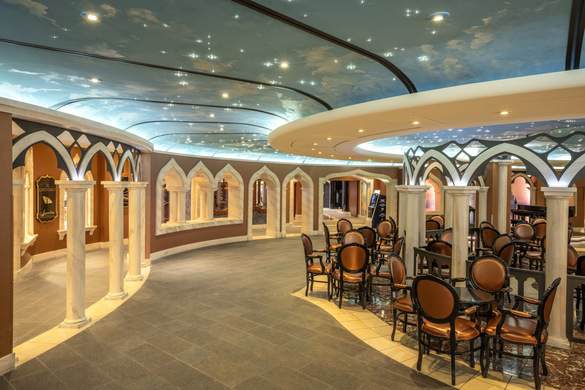 MSC Cruises MSC Divina Piazza Del Doge - Credit - MSC Rights - Ivan Sarfatti 4.jpg